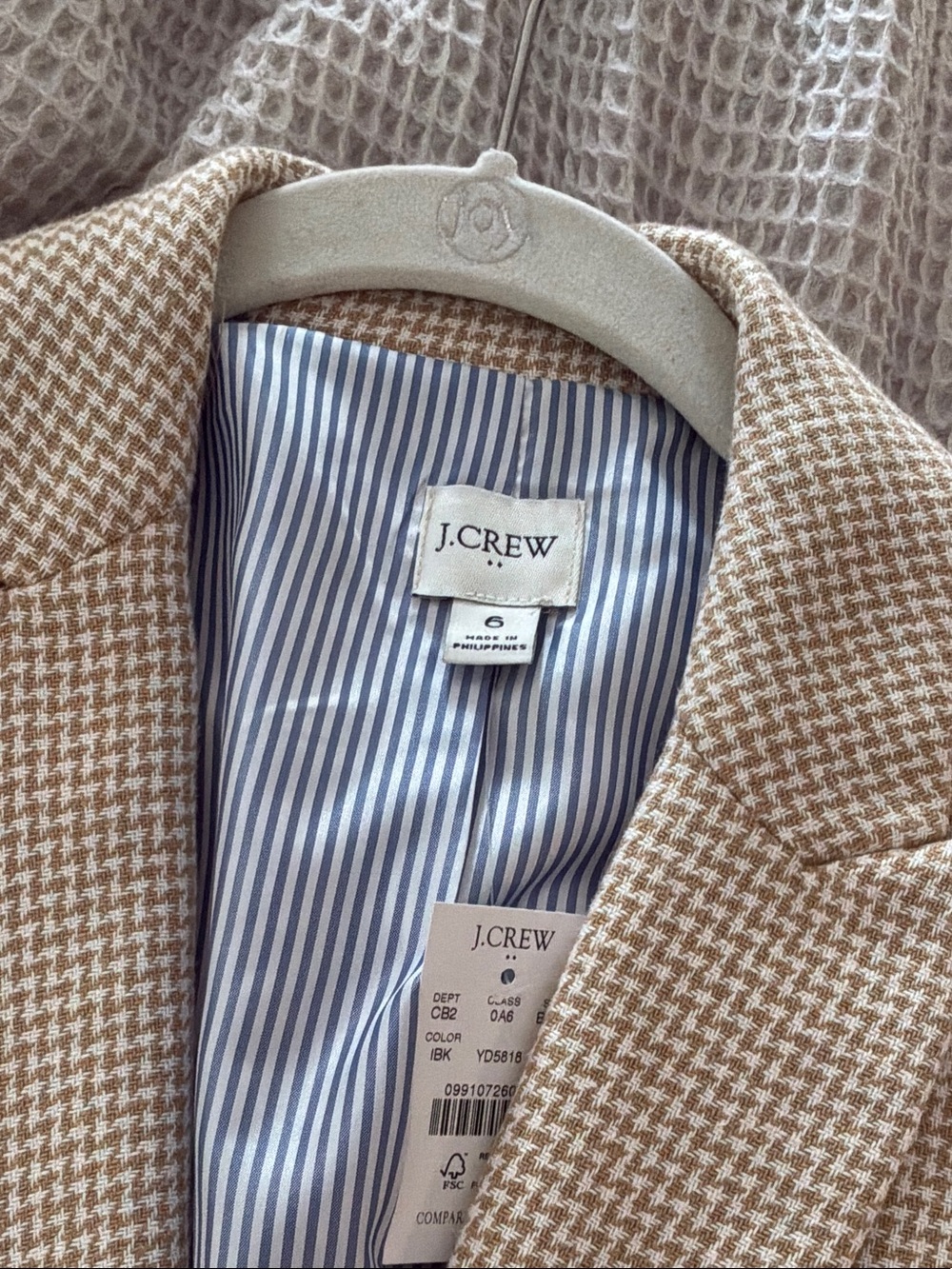 J. Crew Men's Tan Houndstooth Sport Coat - Picture 8 of 9